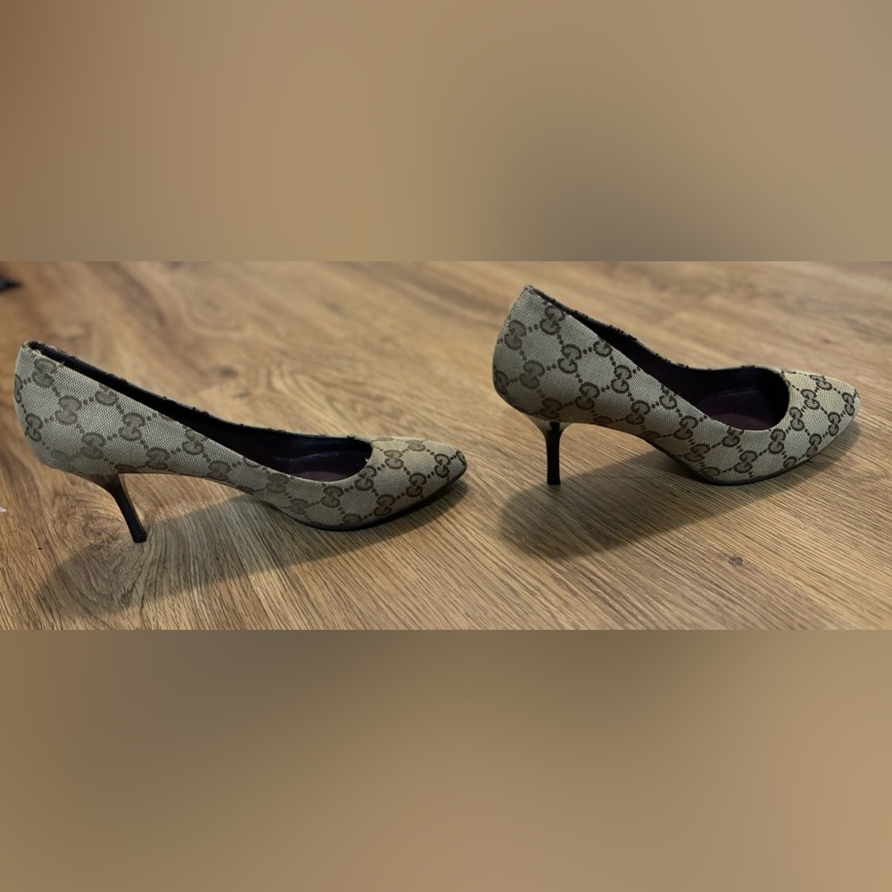 Gucci signature heels brown & beige